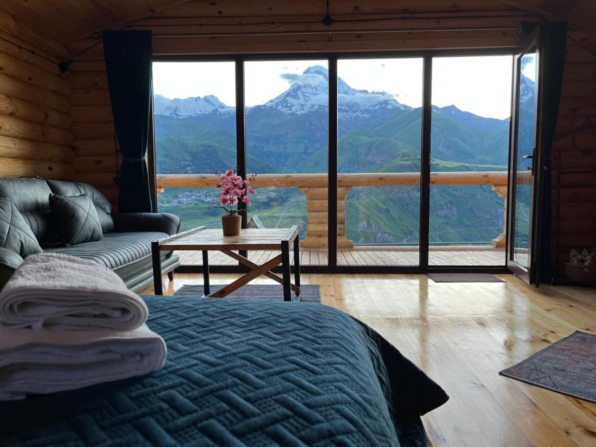 Alone Cottage Kazbegi Exterior foto