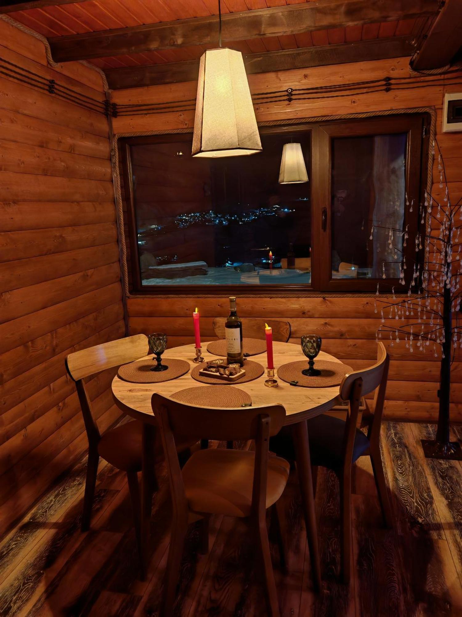 Alone Cottage Kazbegi Quarto foto